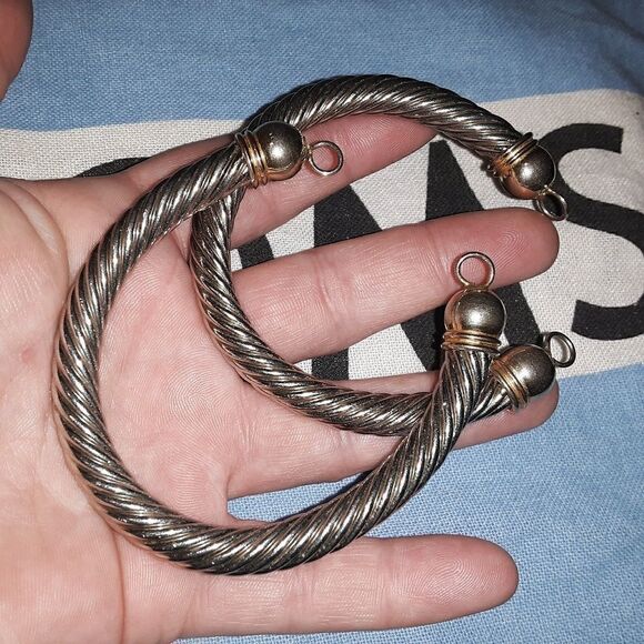 Two matching gold and silver twisted cuff bracelet - Picture 2 of 4